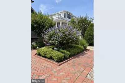 112 8th Street E, Beach Haven, NJ 08008 - Photo 3