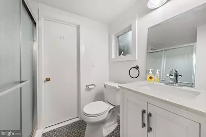 112 8th Street E, Beach Haven, NJ 08008 - Photo 31
