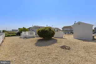 66 Jonathan Dr, Manahawkin, NJ 08050 - Photo 27