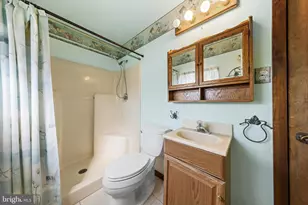 66 Jonathan Dr, Manahawkin, NJ 08050 - Photo 17