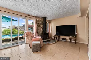 109 E Mohawk Dr, Tuckerton, NJ 08087 - Photo 5