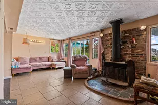 109 E Mohawk Dr, Tuckerton, NJ 08087 - Photo 5