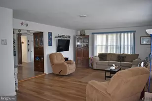 113 E Boat Dr, Tuckerton, NJ 08087 - Photo 11