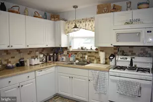 113 E Boat Dr, Tuckerton, NJ 08087 - Photo 7