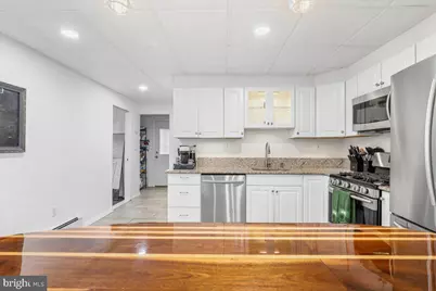530 Bradley Boulevard, Toms River Township, NJ 08753 - Photo 9