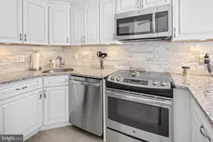 9 Pearl St, Beach Haven, NJ 08008 - Photo 23