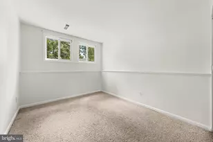 77 N Lakeshore Dr, Manahawkin, NJ 08050 - Photo 25