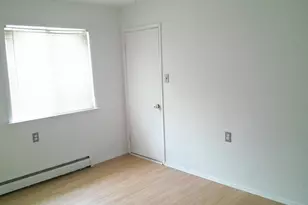 75 Montserrat St, Toms River, NJ 08757 - Photo 17