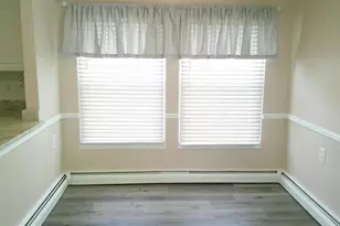 75 Montserrat St, Toms River, NJ 08757 - Photo 9