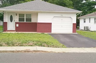 75 Montserrat St, Toms River, NJ 08757 - Photo 1