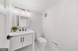 284 W 15th St, Ship Bottom, NJ 08008 - Photo 29