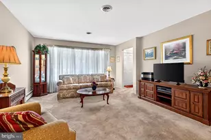 33 Auburn Rd, Toms River, NJ 08757 - Photo 5