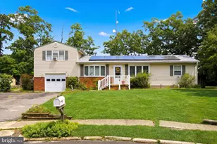 17 Darye, Toms River Township, NJ 08755 - Photo 1