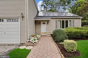1005 Eastwind Ave, Toms River, NJ 08753 - Photo 5
