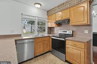 1005 Eastwind Ave, Toms River, NJ 08753 - Photo 33