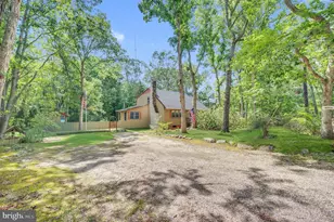 809 W Bay Ave, Barnegat, NJ 08005 - Photo 1