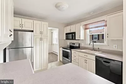 65 Norwalk Ave, Manchester Township, NJ 08759 - Photo 9