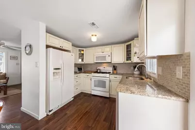 6204 Long Beach Boulevard, Long Beach Township, NJ 08008 - Photo 15