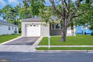 180 Biabou Dr, Toms River, NJ 08757 - Photo 1