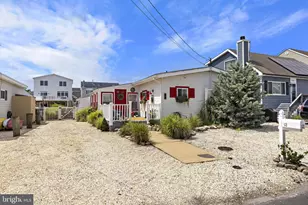 12 Phyllis Ln, Manahawkin, NJ 08050 - Photo 51