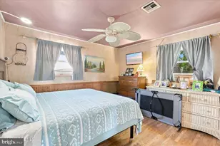 401 Applegate Ave, Toms River, NJ 08757 - Photo 17