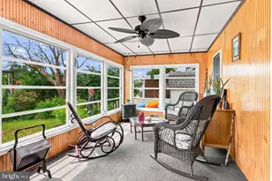 17 W Sail Dr, Mystic Islands, NJ 08087 - Photo 13