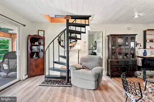 17 W Sail Dr, Mystic Islands, NJ 08087 - Photo 45