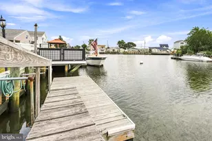 17 W Sail Dr, Mystic Islands, NJ 08087 - Photo 67