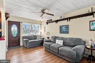 17 W Sail Dr, Mystic Islands, NJ 08087 - Photo 41