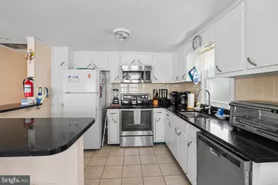 2105 S Bay Avenue, Beach Haven, NJ 08008 - Photo 23
