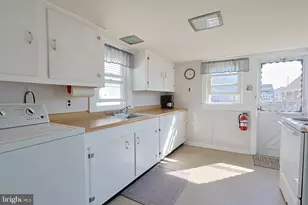 108 E 20th St, Ship Bottom, NJ 08008 - Photo 11