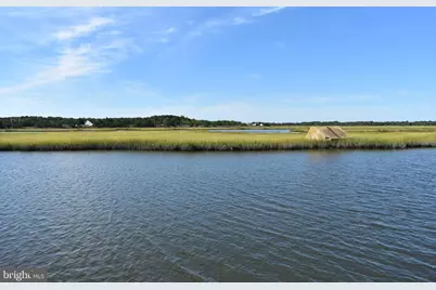 152 S Captains Drive, Little Egg Harbor, NJ 08087 - Photo 9