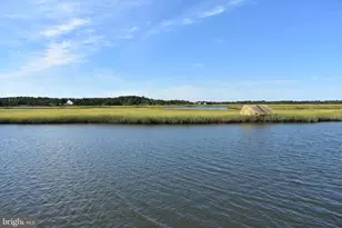 152 S Captains Dr, Little Egg Harbor, NJ 08087 - Photo 9