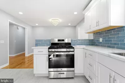 629 W Commodore Boulevard W, Jackson, NJ 08527 - Photo 13