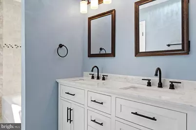 629 W Commodore Boulevard W, Jackson, NJ 08527 - Photo 31