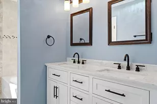 629 W Commodore Blvd W, Jackson, NJ 08527 - Photo 31