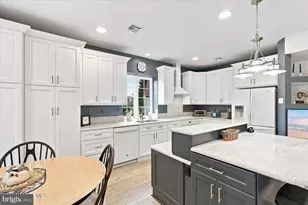22 Five Bridges, Barnegat, NJ 08005 - Photo 15
