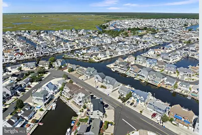 264 Morris Boulevard, Manahawkin, NJ 08050 - Photo 9