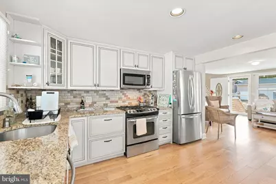 121 W New Jersey Avenue, Long Beach Township, NJ 08008 - Photo 13