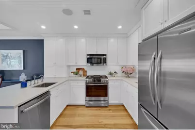 363 W 8th Street, Ship Bottom, NJ 08008 - Photo 17