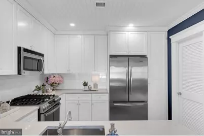 363 W 8th Street, Ship Bottom, NJ 08008 - Photo 13