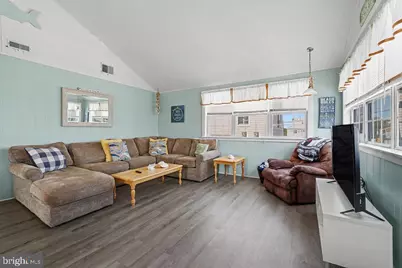 6 E 35th Street #B Street, Long Beach Township, NJ 08008 - Photo 3