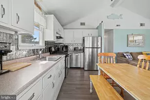 6 E 35th Street #B St, Long Beach Township, NJ 08008 - Photo 11
