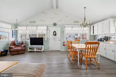 6 E 35th Street #B Street, Long Beach Township, NJ 08008 - Photo 5