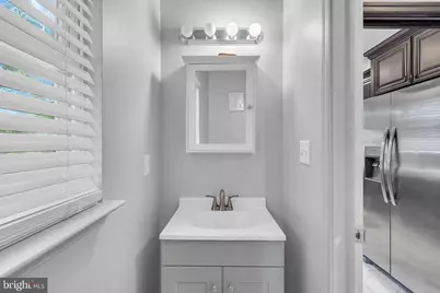 146 N Main Street N, Manahawkin, NJ 08050 - Photo 7