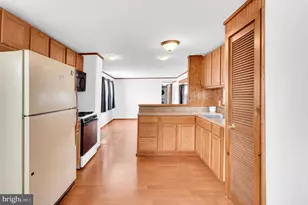 215 E Bay Ave, Manahawkin, NJ 08050 - Photo 7