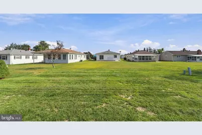 11 Le Diamant Street, Toms River, NJ 08757 - Photo 41
