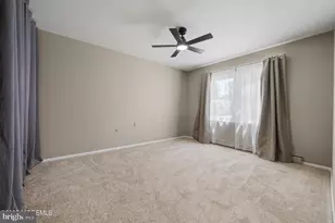 39 E Cambridge Ct, Lakewood, NJ 08701 - Photo 15