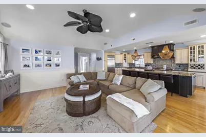 42 N 20th Street E, Surf City, NJ 08008 - Photo 7