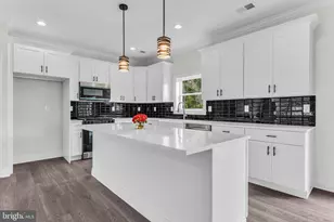 18 Plantation Dr, Tuckerton, NJ 08087 - Photo 3